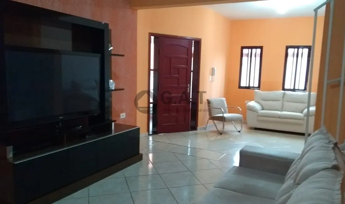 Foto 2 de Casa com 3 quartos à venda, 200m2 em Jardim Wanel Ville IV, Sorocaba - SP