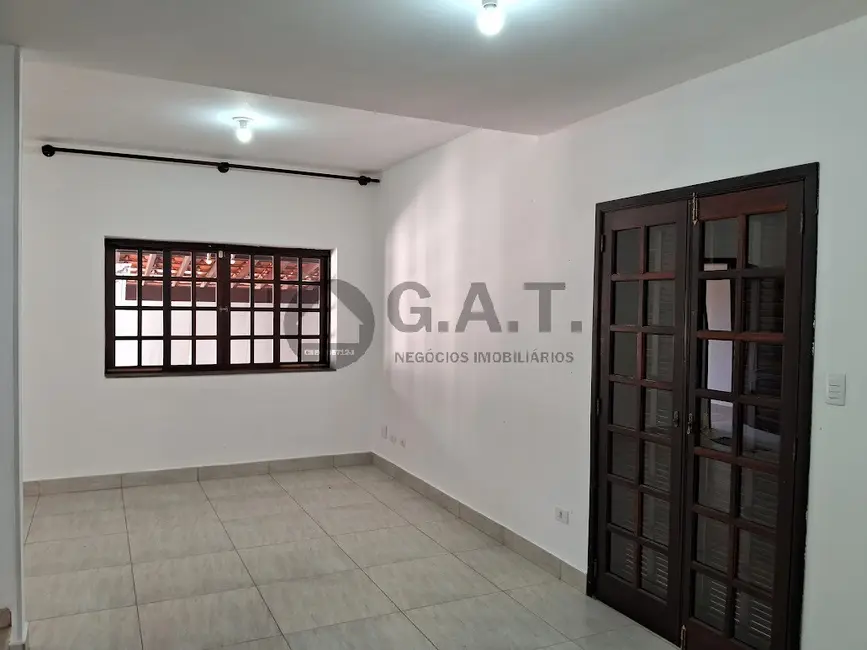 Casa com 3 quartos à venda, 166m2 em Jardim Saira, Sorocaba - SP - imagem 7 Foto 7 de Casa com 3 quartos à venda, 166m2 em Jardim Saira, Sorocaba - SP
