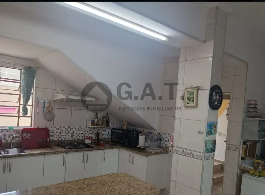 Casa com 5 quartos à venda, 220m2 em Jardim São Judas Tadeu, Sorocaba - SP - imagem 5 Foto 5 de Casa com 5 quartos à venda, 220m2 em Jardim São Judas Tadeu, Sorocaba - SP