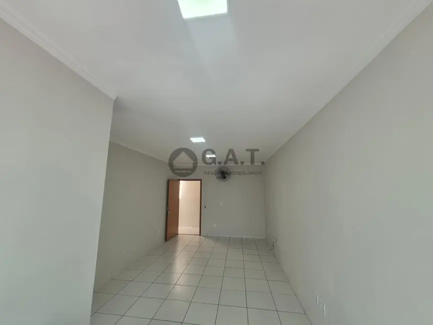 Sala Comercial para alugar, 30m2 em Sorocaba - SP - imagem 8 Foto 8 de Sala Comercial para alugar, 30m2 em Sorocaba - SP