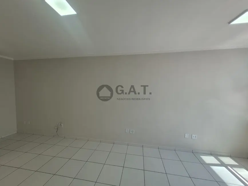 Sala Comercial para alugar, 30m2 em Sorocaba - SP - imagem 9 Foto 9 de Sala Comercial para alugar, 30m2 em Sorocaba - SP