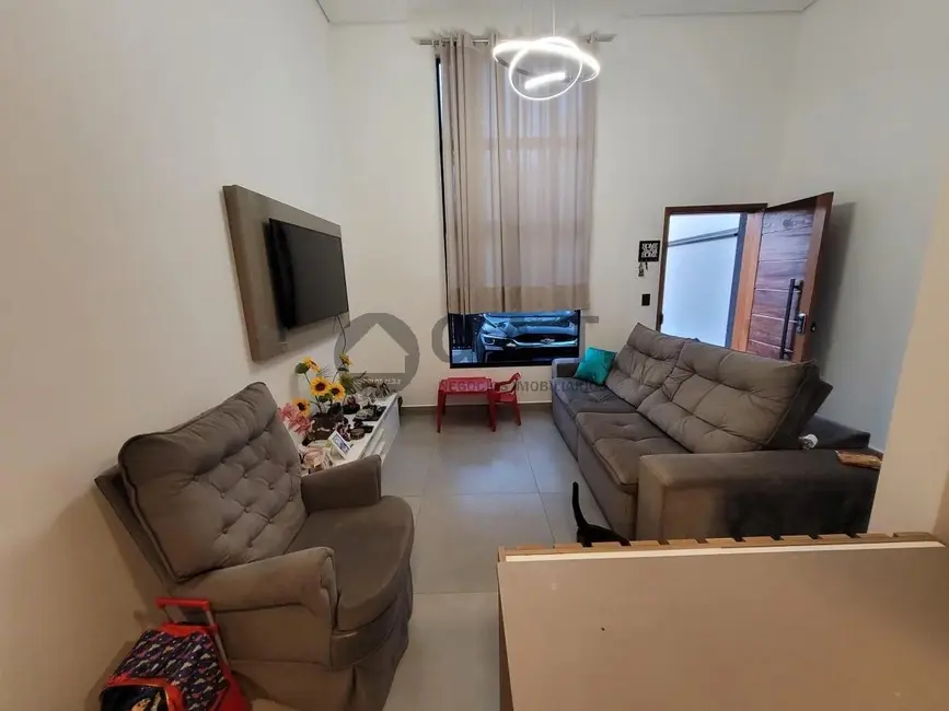 Casa com 3 quartos à venda, 80m2 em Jardim São Carlos, Sorocaba - SP - imagem 3 Foto 3 de Casa com 3 quartos à venda, 80m2 em Jardim São Carlos, Sorocaba - SP