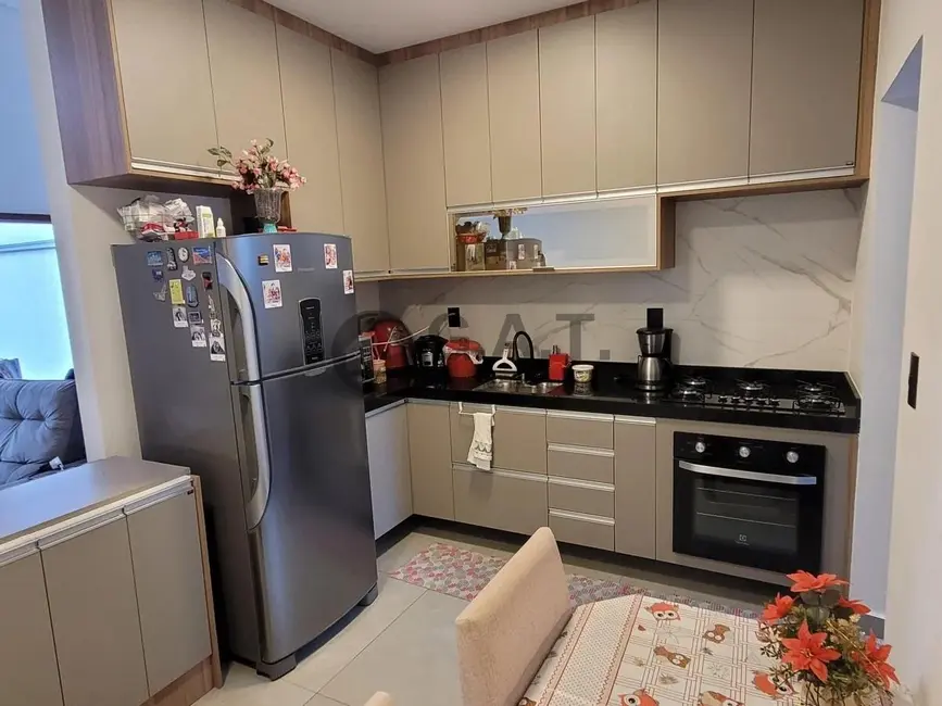 Casa com 3 quartos à venda, 80m2 em Jardim São Carlos, Sorocaba - SP - imagem 4 Foto 4 de Casa com 3 quartos à venda, 80m2 em Jardim São Carlos, Sorocaba - SP