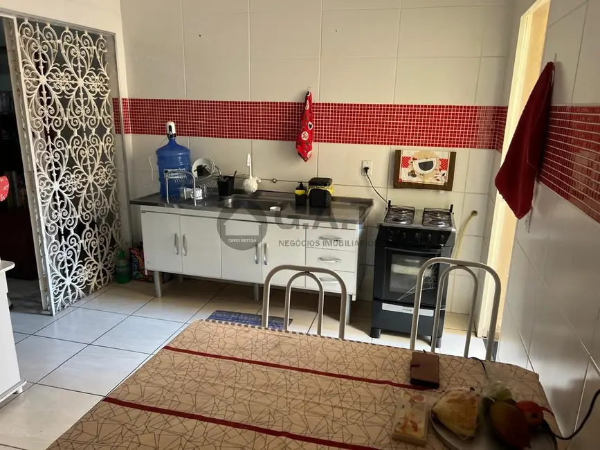 Casa com 3 quartos à venda, 214m2 em Vila Santana, Sorocaba - SP - imagem 7 Foto 7 de Casa com 3 quartos à venda, 214m2 em Vila Santana, Sorocaba - SP