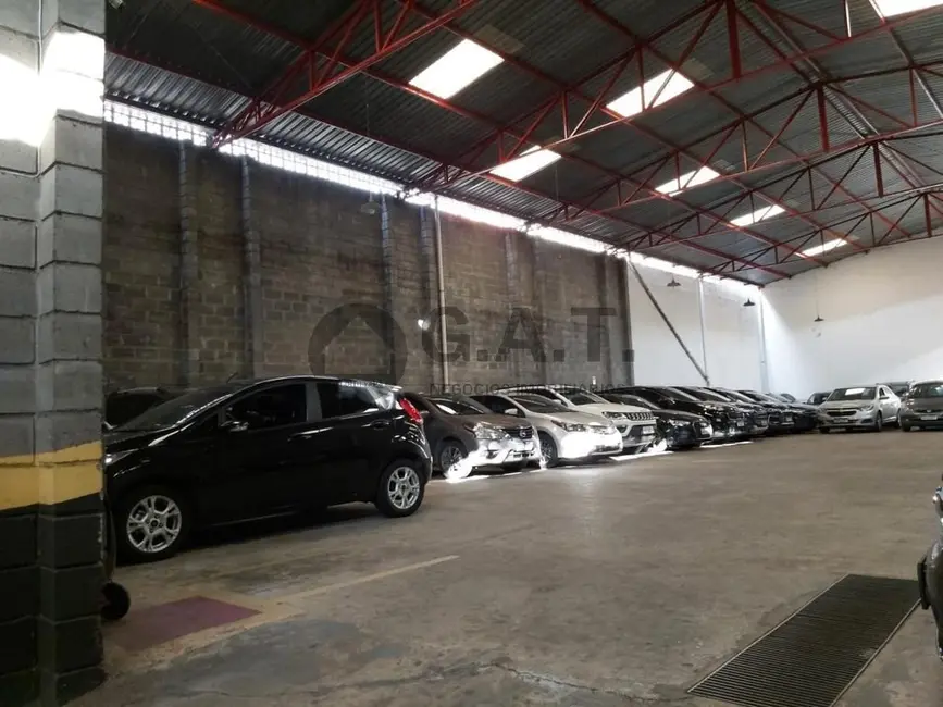 Armazém / Galpão à venda, 770m2 em Centro, Sorocaba - SP - imagem 7 Foto 7 de Armazém / Galpão à venda, 770m2 em Centro, Sorocaba - SP