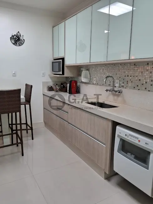 Apartamento com 3 quartos à venda, 129m2 em Vila Trujillo, Sorocaba - SP - imagem 8 Foto 8 de Apartamento com 3 quartos à venda, 129m2 em Vila Trujillo, Sorocaba - SP