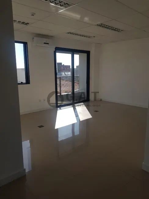 Foto 4 de Sala Comercial para alugar, 168m2 em Parque Campolim, Sorocaba - SP
