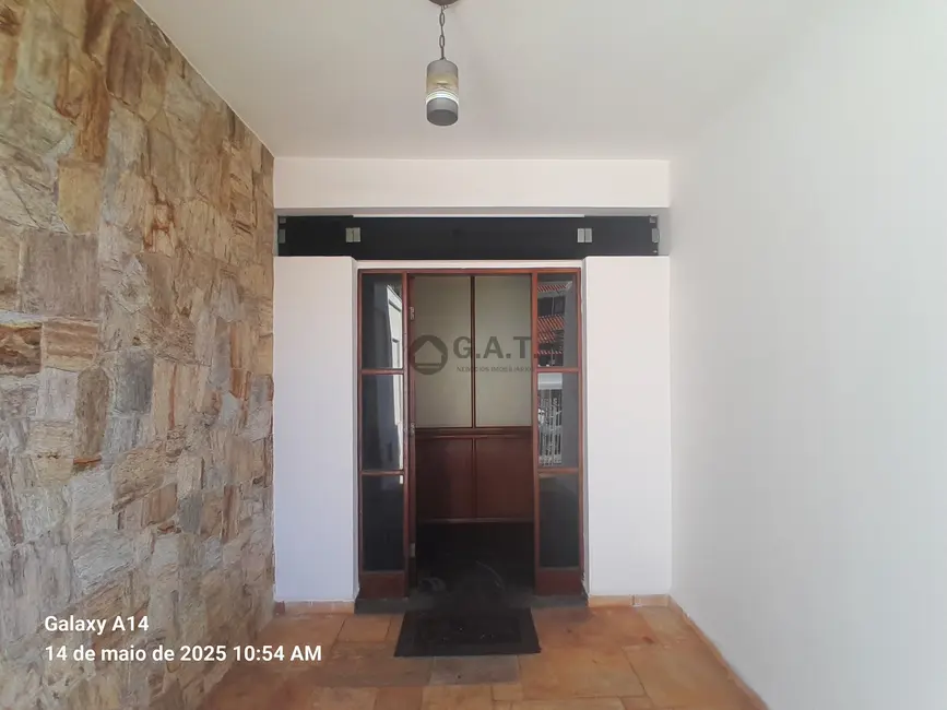Foto 8 de Casa com 3 quartos para alugar, 240m2 em Vila Trujillo, Sorocaba - SP