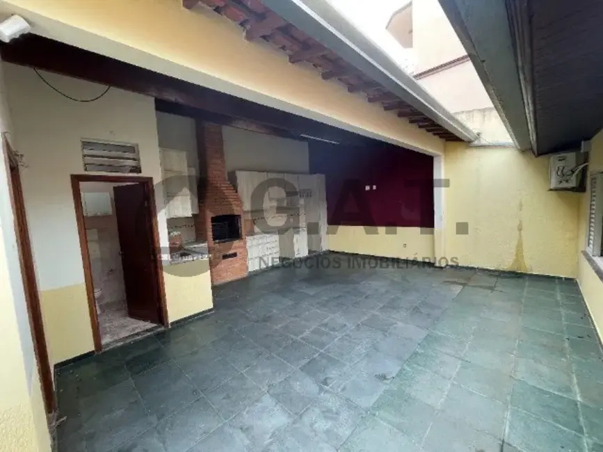 Casa com 4 quartos à venda, 305m2 em Jardim Refúgio, Sorocaba - SP - imagem 9 Foto 9 de Casa com 4 quartos à venda, 305m2 em Jardim Refúgio, Sorocaba - SP