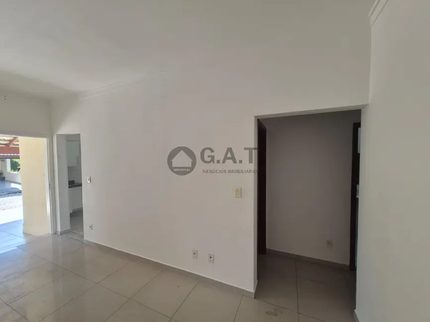 Foto 5 de Casa de Condomínio com 3 quartos para alugar, 132m2 em Sorocaba - SP