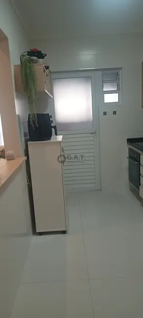 Apartamento com 3 quartos para alugar, 95m2 em Vila Independência, Sorocaba - SP - imagem 9 Foto 9 de Apartamento com 3 quartos para alugar, 95m2 em Vila Independência, Sorocaba - SP