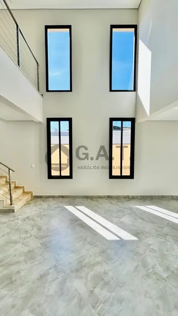 Casa de Condomínio com 3 quartos à venda, 225m2 em Cajuru do Sul, Sorocaba - SP - imagem 4 Foto 4 de Casa de Condomínio com 3 quartos à venda, 225m2 em Cajuru do Sul, Sorocaba - SP