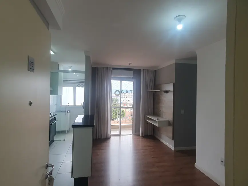 Foto 3 de Apartamento com 2 quartos para alugar, 56m2 em Vila Angélica, Sorocaba - SP
