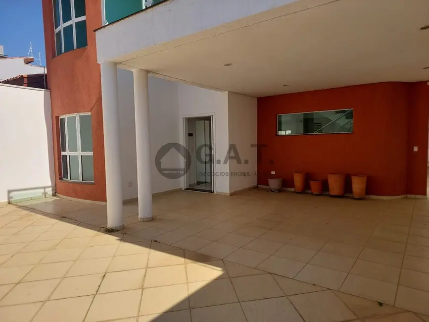Foto 3 de Casa com 3 quartos para alugar, 280m2 em Jardim Astro, Sorocaba - SP