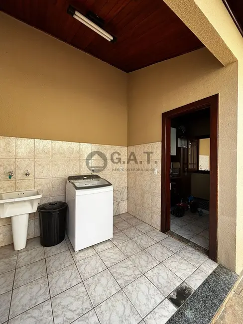 Casa de Condomínio com 3 quartos à venda, 149m2 em Aparecidinha, Sorocaba - SP - imagem 6 Foto 6 de Casa de Condomínio com 3 quartos à venda, 149m2 em Aparecidinha, Sorocaba - SP