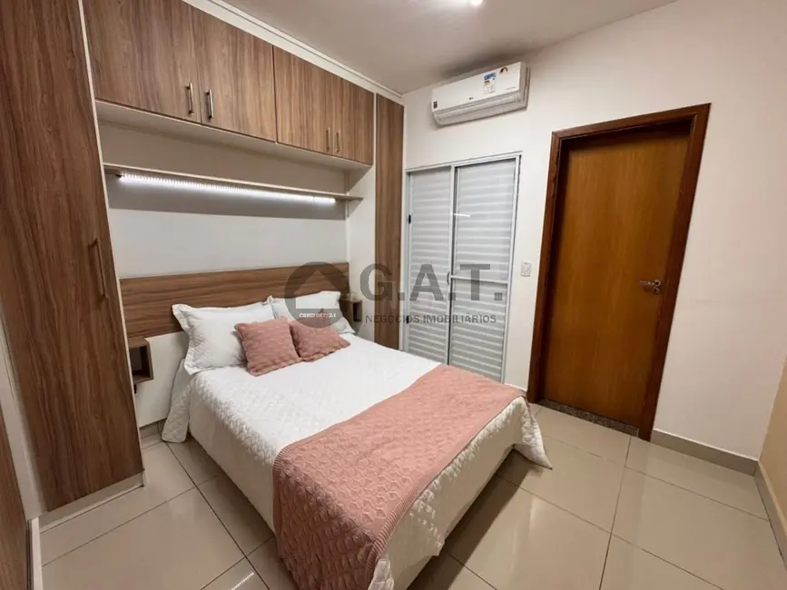 Foto 1 de Kitnet com 1 quarto à venda, 30m2 em Wanel Ville, Sorocaba - SP