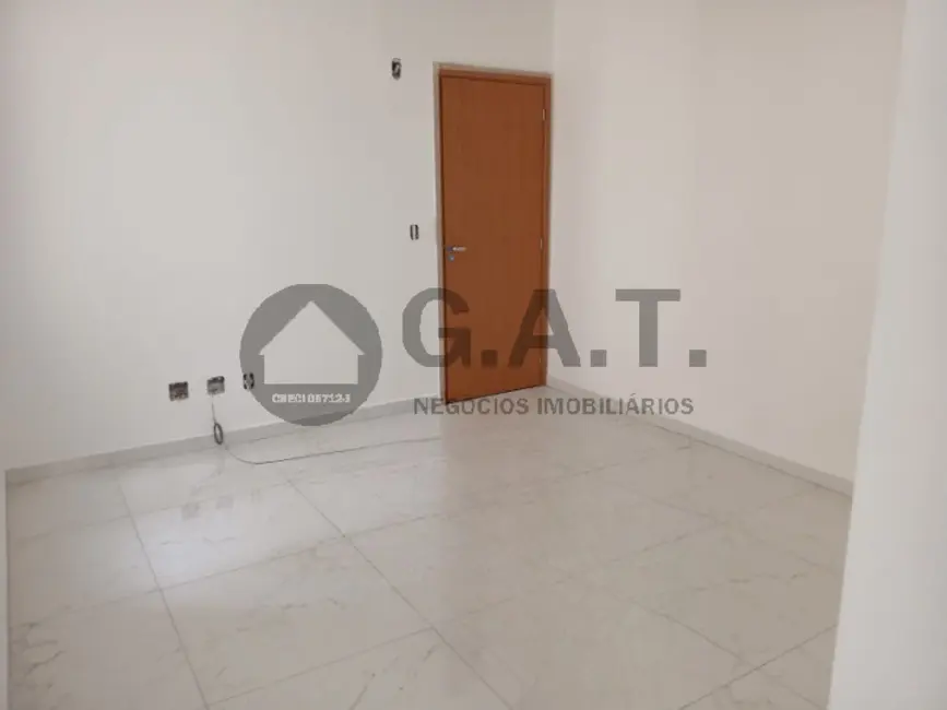 Apartamento com 2 quartos para alugar, 47m2 em Jardim São Carlos, Sorocaba - SP - imagem 5 Foto 5 de Apartamento com 2 quartos para alugar, 47m2 em Jardim São Carlos, Sorocaba - SP