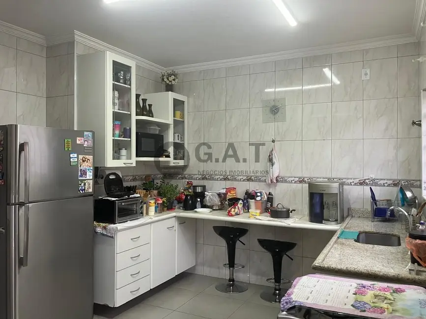 Casa com 3 quartos à venda, 220m2 em Jardim Simus, Sorocaba - SP - imagem 6 Foto 6 de Casa com 3 quartos à venda, 220m2 em Jardim Simus, Sorocaba - SP