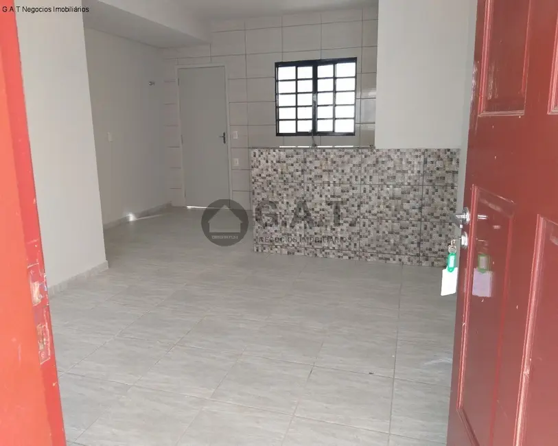 Foto 3 de Casa com 2 quartos para alugar, 120m2 em Vila Esperança, Sorocaba - SP