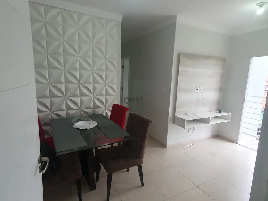 Foto 2 de Apartamento com 2 quartos para alugar, 52m2 em Jardim Simus, Sorocaba - SP