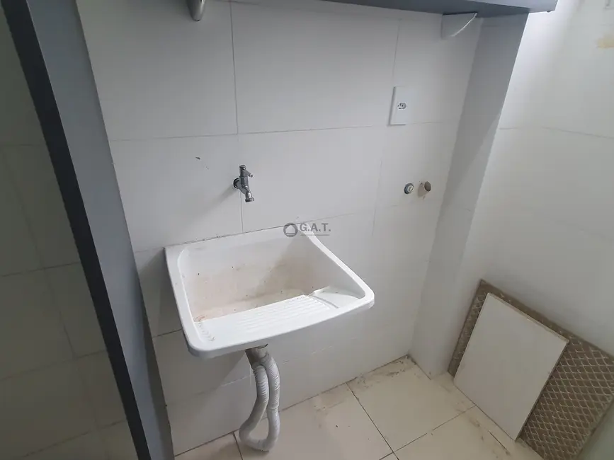 Foto 9 de Apartamento com 2 quartos para alugar, 52m2 em Jardim Simus, Sorocaba - SP
