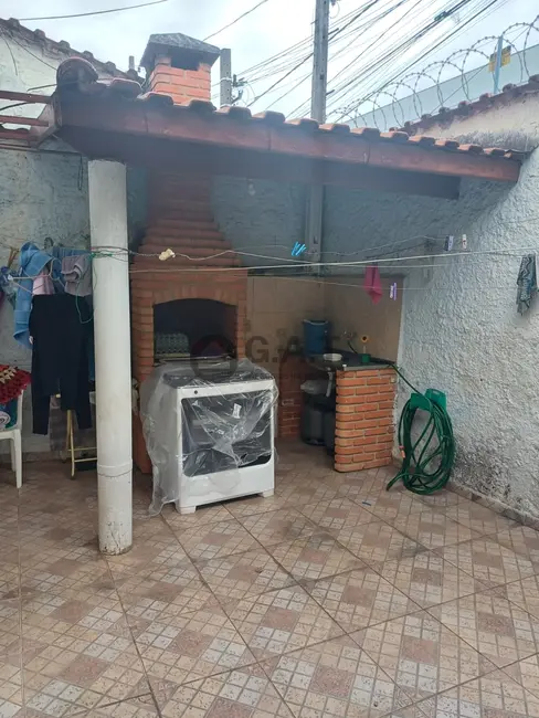 Casa com 5 quartos à venda, 280m2 em Vila Jardini, Sorocaba - SP - imagem 3 Foto 3 de Casa com 5 quartos à venda, 280m2 em Vila Jardini, Sorocaba - SP