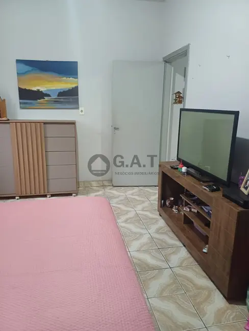 Casa com 5 quartos à venda, 280m2 em Vila Jardini, Sorocaba - SP - imagem 9 Foto 9 de Casa com 5 quartos à venda, 280m2 em Vila Jardini, Sorocaba - SP
