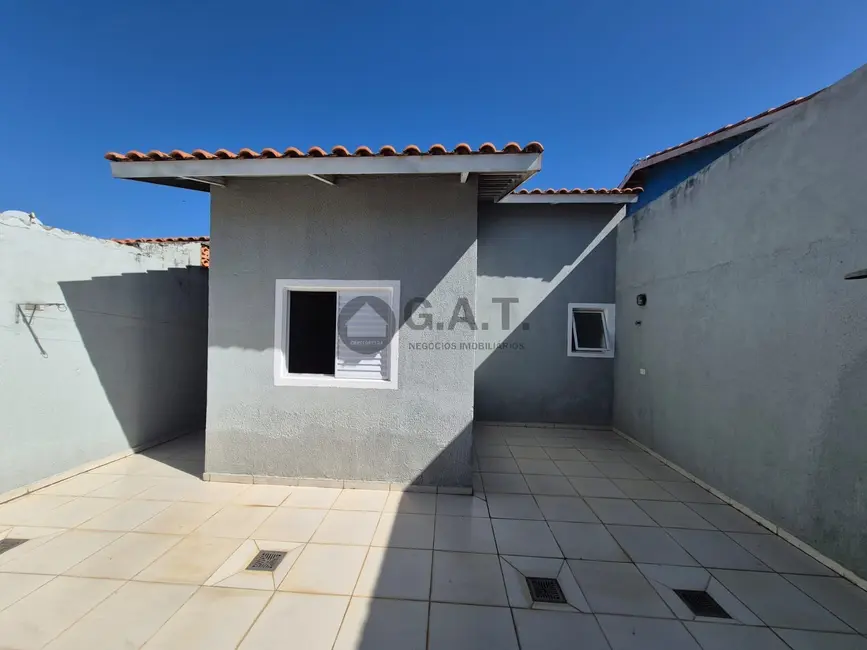 Casa de Condomínio com 2 quartos para alugar, 50m2 em Jardim Novo Horizonte, Sorocaba - SP - imagem 5 Foto 5 de Casa de Condomínio com 2 quartos para alugar, 50m2 em Jardim Novo Horizonte, Sorocaba - SP