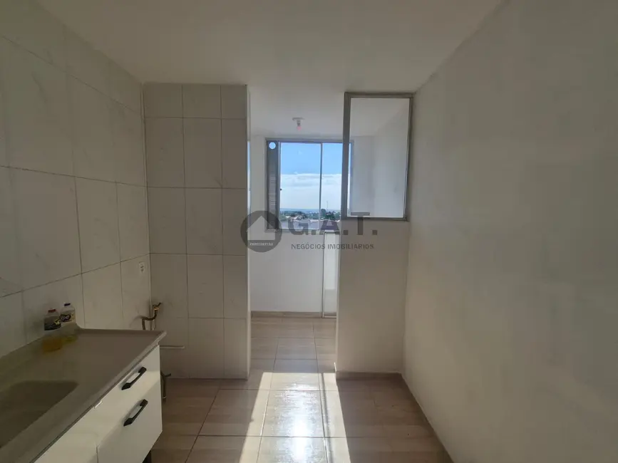 Foto 4 de Apartamento com 2 quartos para alugar, 47m2 em Jardim Ana Maria, Sorocaba - SP