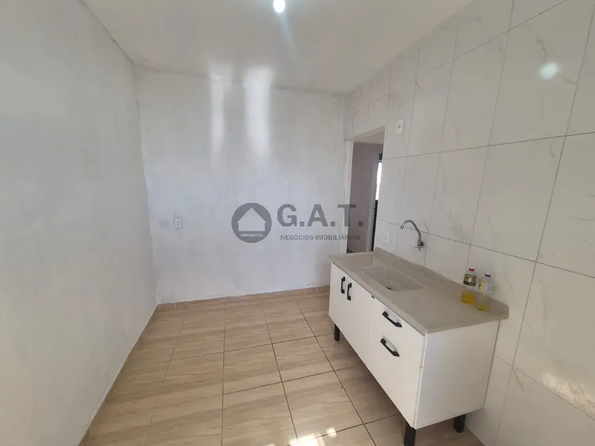Foto 2 de Apartamento com 2 quartos para alugar, 47m2 em Jardim Ana Maria, Sorocaba - SP