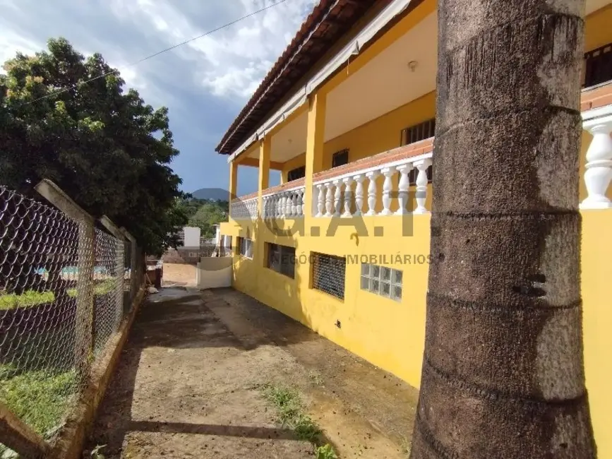 Foto 4 de Chácara com 2 quartos à venda, 90m2 em Aracoiaba Da Serra - SP