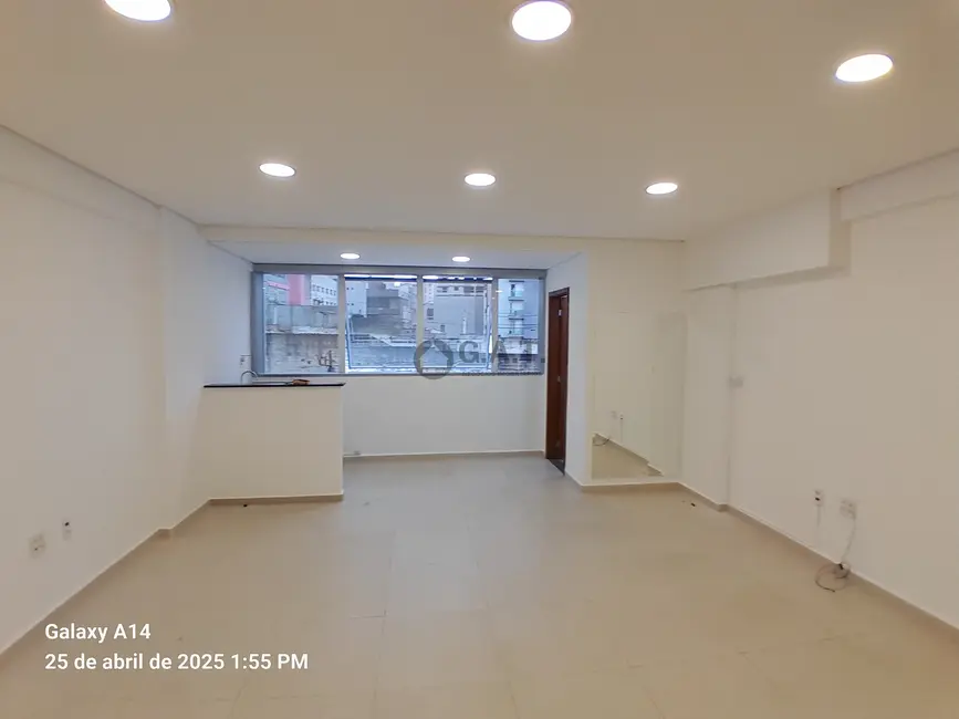 Foto 3 de Sala Comercial para alugar, 47m2 em Parque Campolim, Sorocaba - SP