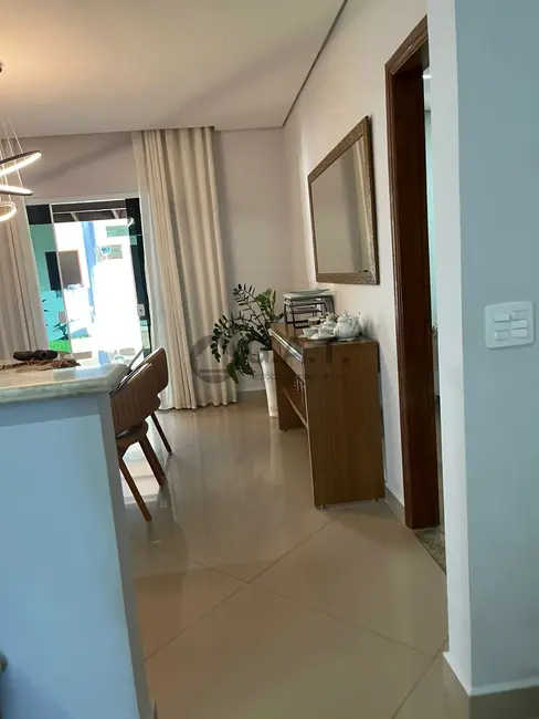 Chácara com 3 quartos para alugar, 750m2 em Aracoiaba Da Serra - SP - imagem 7 Foto 7 de Chácara com 3 quartos para alugar, 750m2 em Aracoiaba Da Serra - SP