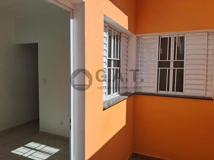 Foto 1 de Kitnet com 1 quarto para alugar, 21m2 em Jardim Vergueiro, Sorocaba - SP