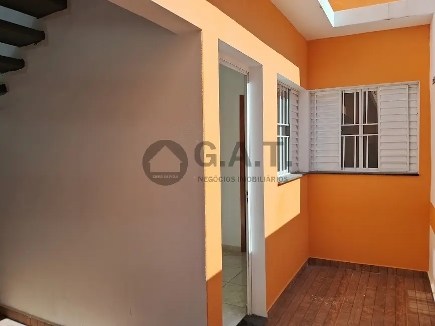 Foto 2 de Kitnet com 1 quarto para alugar, 21m2 em Jardim Vergueiro, Sorocaba - SP