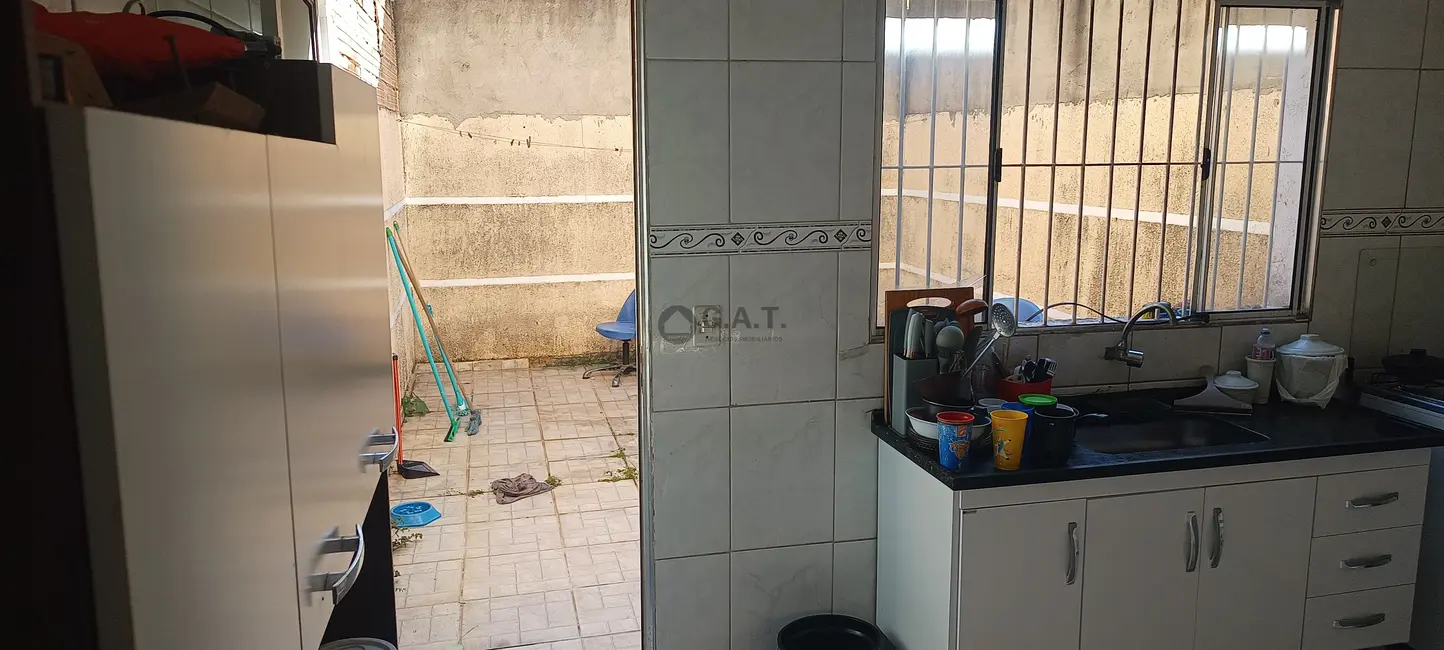 Casa com 2 quartos à venda, 96m2 em Jardim Wanel Ville V, Sorocaba - SP - imagem 6 Foto 6 de Casa com 2 quartos à venda, 96m2 em Jardim Wanel Ville V, Sorocaba - SP