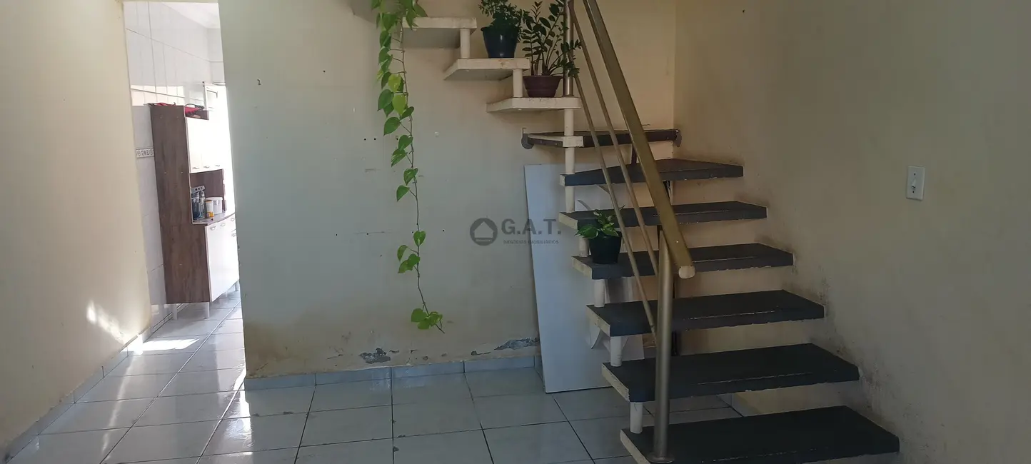 Foto 2 de Casa com 2 quartos à venda, 96m2 em Jardim Wanel Ville V, Sorocaba - SP