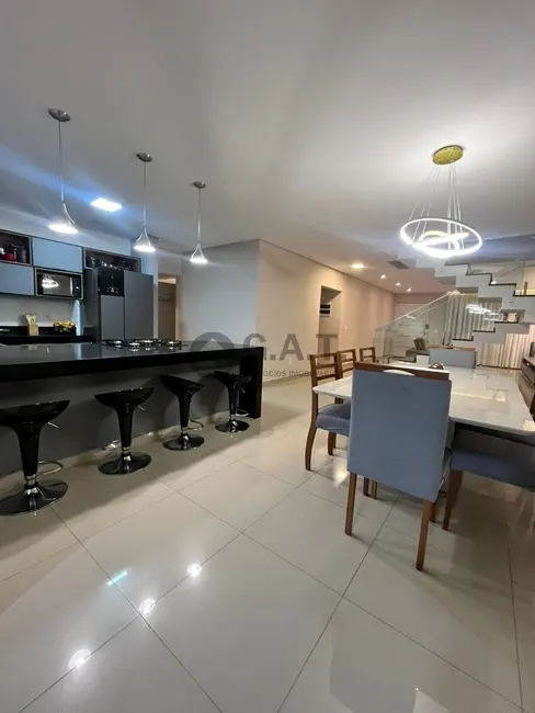 Foto 7 de Casa de Condomínio com 3 quartos à venda, 250m2 em Sorocaba - SP