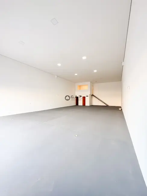 Foto 2 de Armazém / Galpão para alugar, 200m2 em Jardim Novo Horizonte, Sorocaba - SP