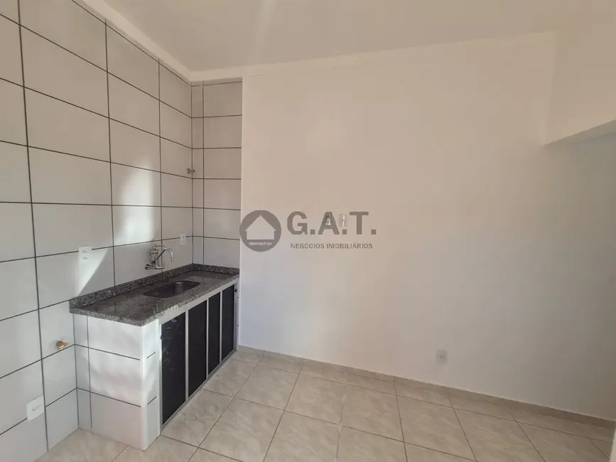 Foto 3 de Kitnet com 1 quarto para alugar, 23m2 em Jardim Vergueiro, Sorocaba - SP