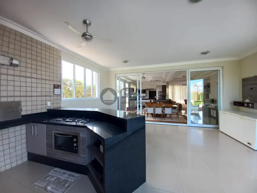 Foto 5 de Casa de Condomínio com 4 quartos à venda, 393m2 em Aracoiaba Da Serra - SP