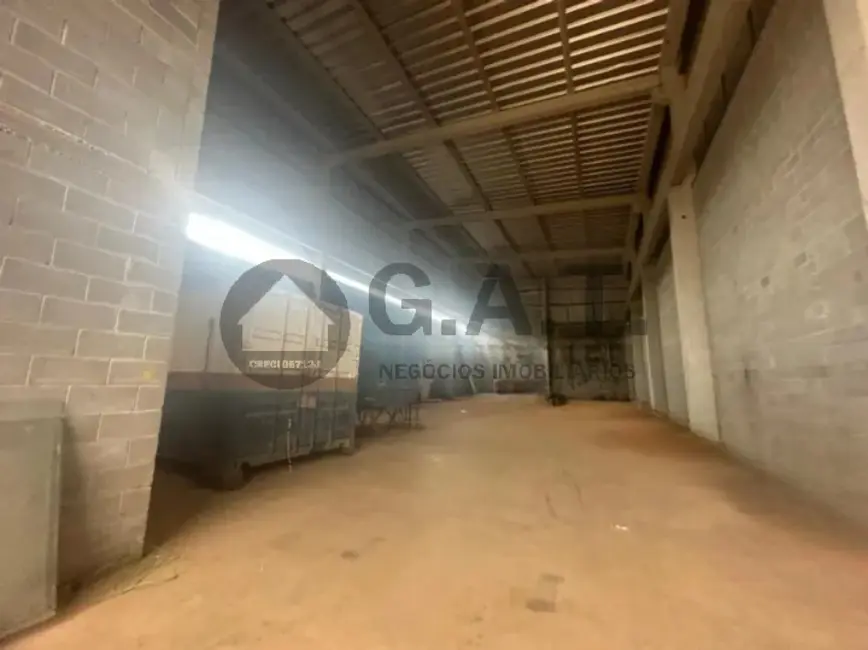 Foto 5 de Armazém / Galpão à venda, 680m2 em Sorocaba - SP