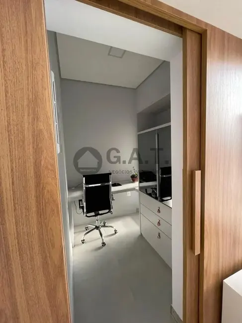 Casa de Condomínio com 3 quartos à venda, 180m2 em Aparecidinha, Sorocaba - SP - imagem 9 Foto 9 de Casa de Condomínio com 3 quartos à venda, 180m2 em Aparecidinha, Sorocaba - SP