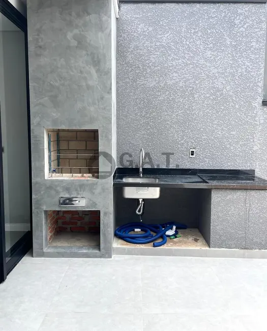 Foto 4 de Casa de Condomínio com 3 quartos à venda, 117m2 em Residencial Villa do Bosque, Sorocaba - SP