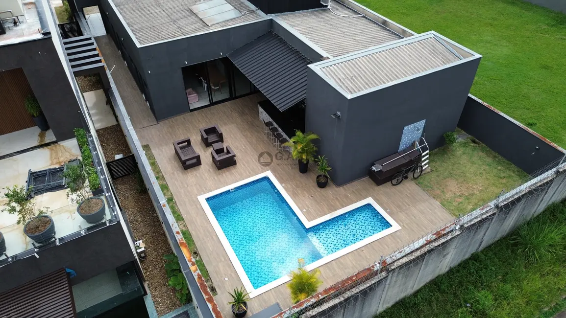 Foto 1 de Casa de Condomínio com 4 quartos para alugar, 400m2 em Jardim Residencial Chácara Ondina, Sorocaba - SP