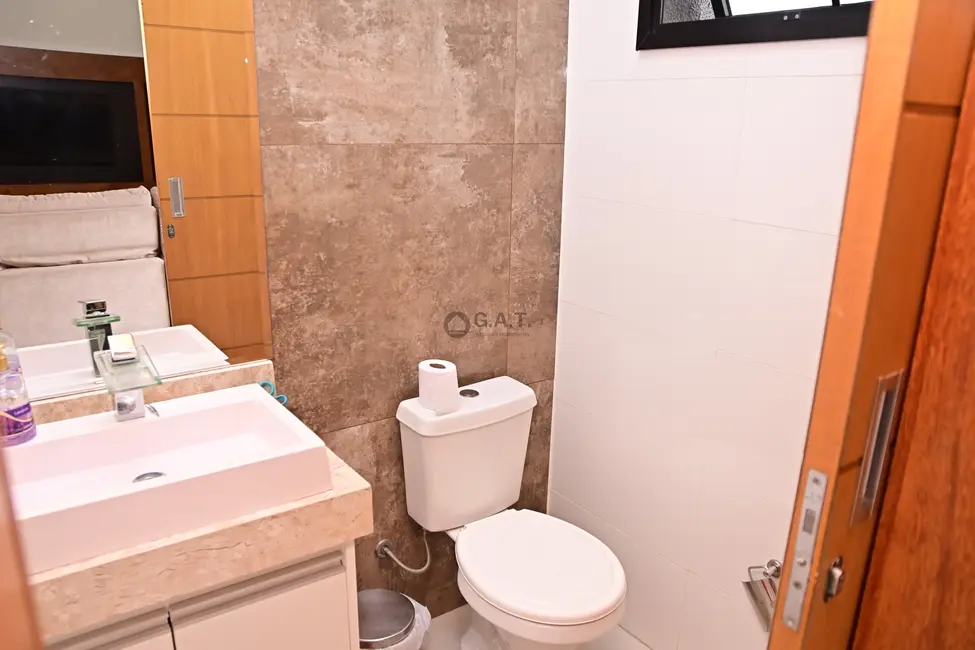 Foto 8 de Casa de Condomínio com 4 quartos para alugar, 400m2 em Jardim Residencial Chácara Ondina, Sorocaba - SP
