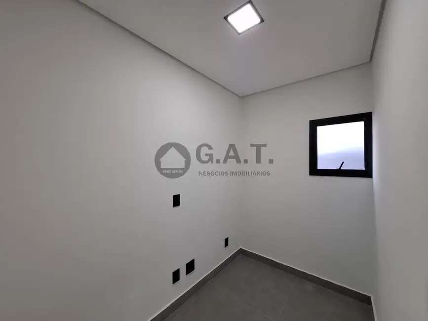 Casa de Condomínio com 3 quartos à venda, 200m2 em Jardim Residencial Chácara Ondina, Sorocaba - SP - imagem 6 Foto 6 de Casa de Condomínio com 3 quartos à venda, 200m2 em Jardim Residencial Chácara Ondina, Sorocaba - SP