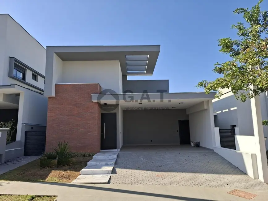 Casa de Condomínio com 3 quartos à venda, 200m2 em Jardim Residencial Chácara Ondina, Sorocaba - SP - imagem 2 Foto 2 de Casa de Condomínio com 3 quartos à venda, 200m2 em Jardim Residencial Chácara Ondina, Sorocaba - SP