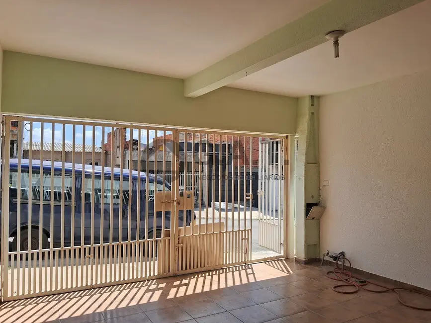 Casa com 3 quartos à venda, 125m2 em Parque São Bento, Sorocaba - SP - imagem 3 Foto 3 de Casa com 3 quartos à venda, 125m2 em Parque São Bento, Sorocaba - SP