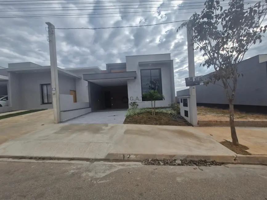 Casa de Condomínio com 3 quartos à venda, 137m2 em Wanel Ville, Sorocaba - SP - imagem 2 Foto 2 de Casa de Condomínio com 3 quartos à venda, 137m2 em Wanel Ville, Sorocaba - SP